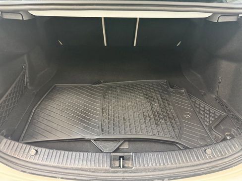 Used 2017 Mercedes-Benz C 300 4MATIC Sedan image 21