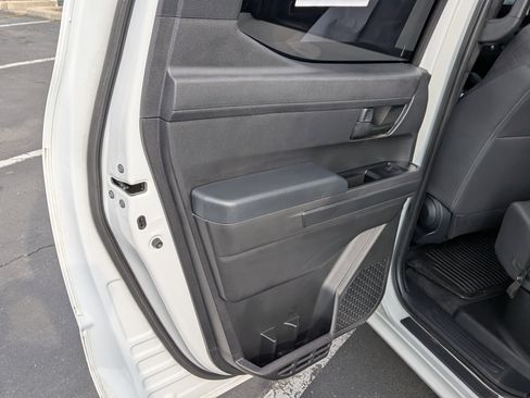 Certified 2025 Toyota Tacoma SR AWD/4WD image 20