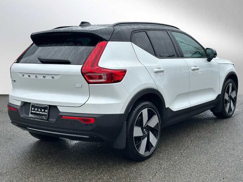 Certified 2023 Volvo XC40 Recharge Ultimate w/ Protection Package Premier AWD/4WD image 4