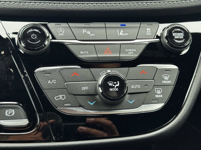 New 2027 Chrysler Pacifica Select FWD image 35