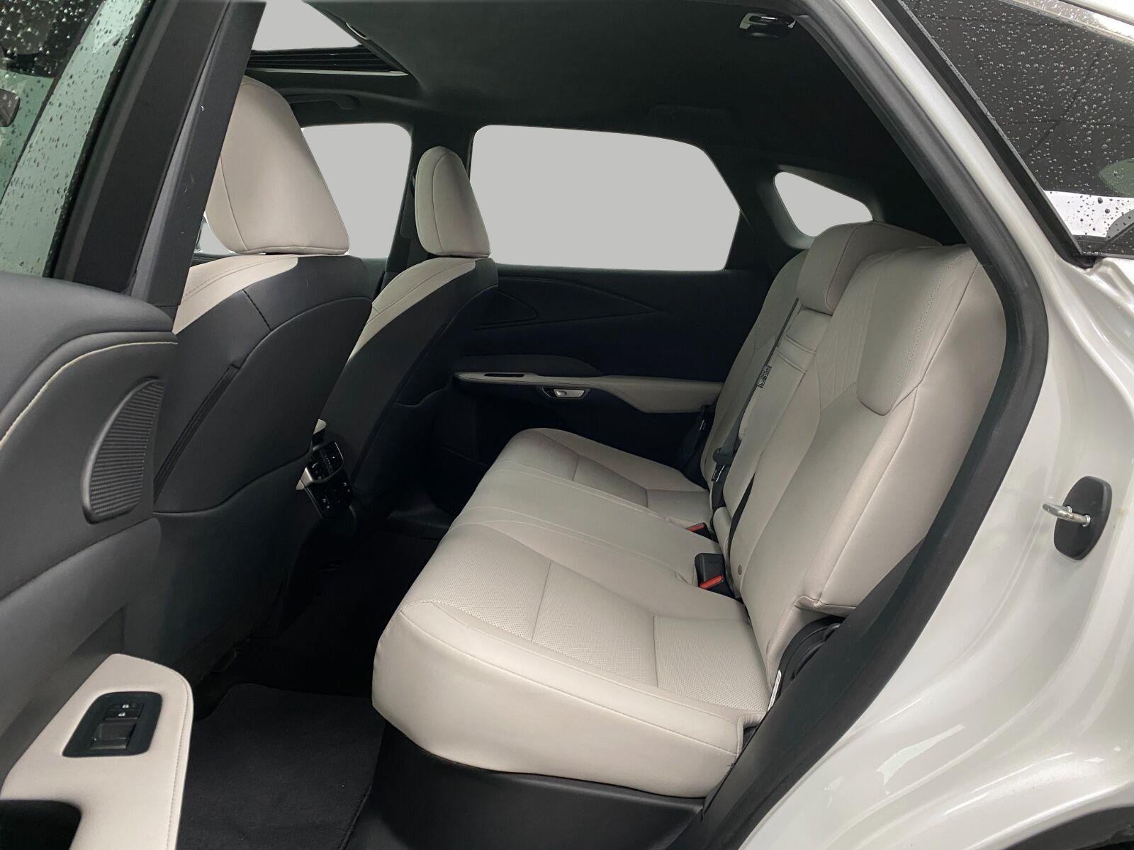 Used 2024 Lexus RX 350 Premium w/ Convenience Package AWD/4WD image 31