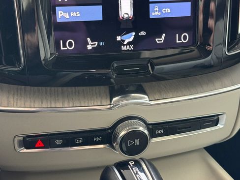 Used 2021 Volvo XC60 T5 Inscription w/ Protection Package Premier AWD/4WD image 23