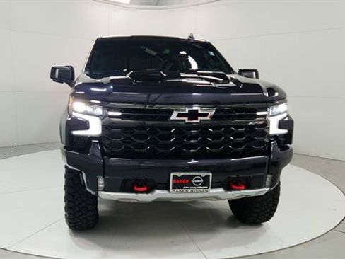 Used 2022 Chevrolet Silverado 1500 ZR2 AWD/4WD image 2