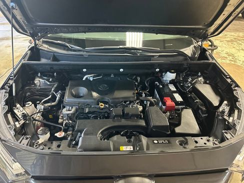 Certified 2025 Toyota RAV4 XLE AWD/4WD image 9
