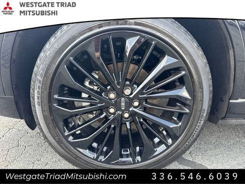 Used 2024 Lincoln Corsair Reserve w/ Equipment Group 201A AWD/4WD image 7