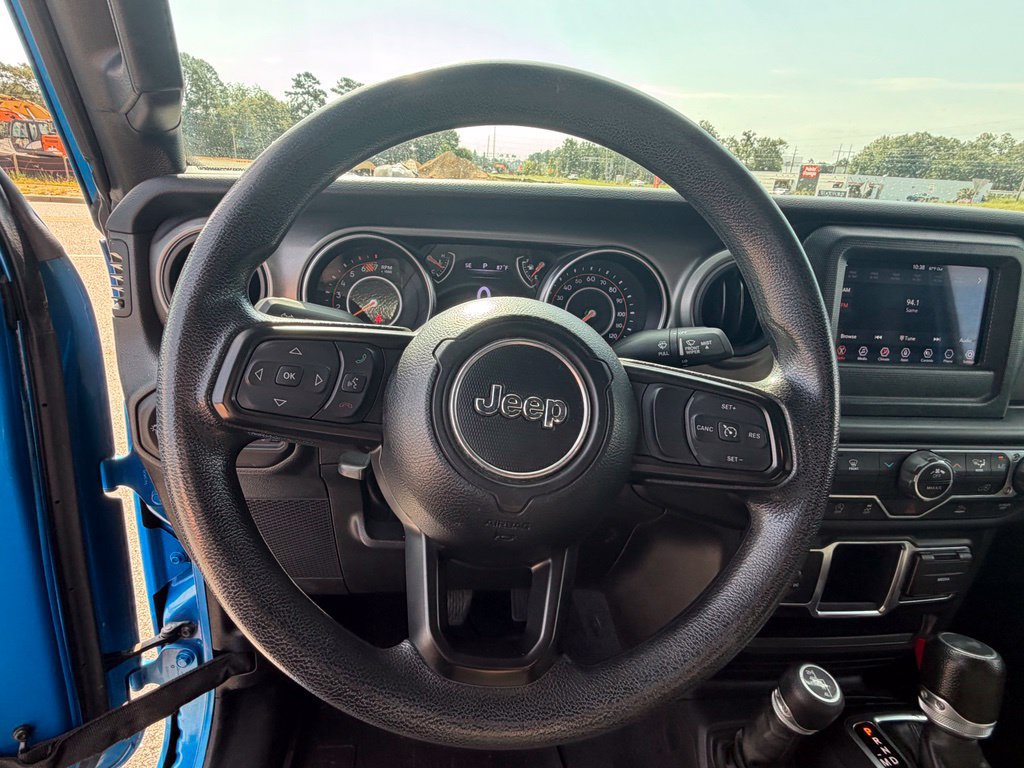 Certified 2023 Jeep Wrangler Sport AWD/4WD image 19