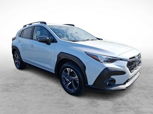 Used 2025 Subaru Crosstrek 2.0i Premium AWD/4WD image 3
