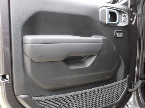 New 2026 Jeep Wrangler Sport S image 9