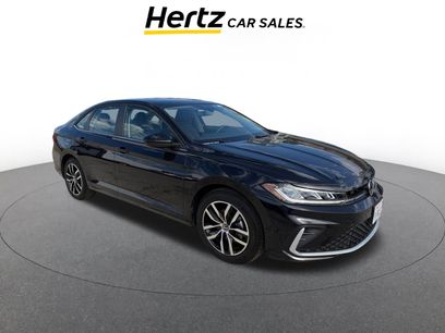 Used 2025 Volkswagen Jetta SE