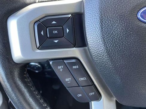 Used 2020 Ford F250 Lariat image 19