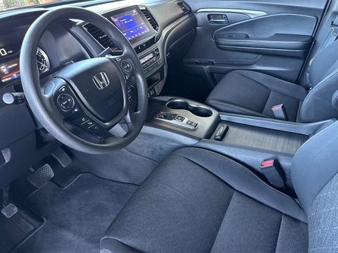 Used 2021 Honda Ridgeline Sport image 9