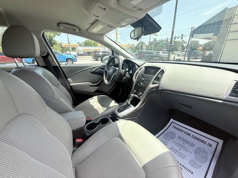 Used 2016 Buick Verano w/ Comfort Package FWD image 17