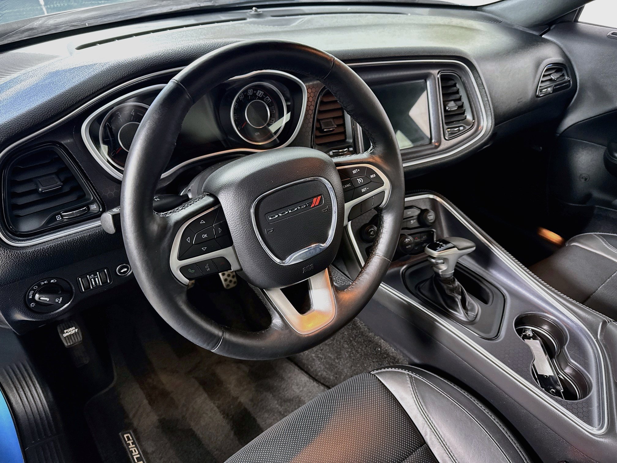 Used 2015 Dodge Challenger SXT Plus RWD image 13