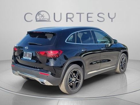 Certified 2026 Mercedes-Benz GLA 250 image 4