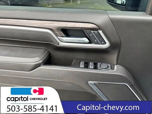 Used 2025 Chevrolet Silverado 3500 LTZ image 15