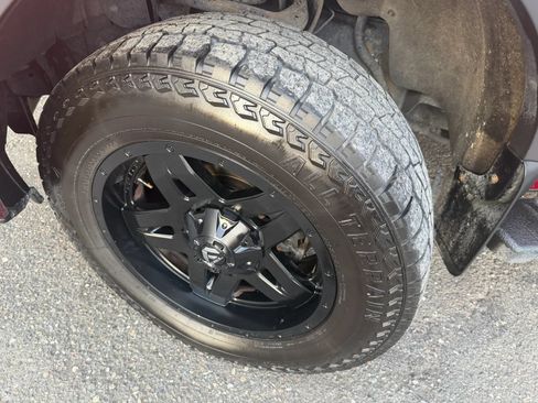 Used 2014 Ford F150 FX4 w/ Equipment Group 401A Mid AWD/4WD image 57