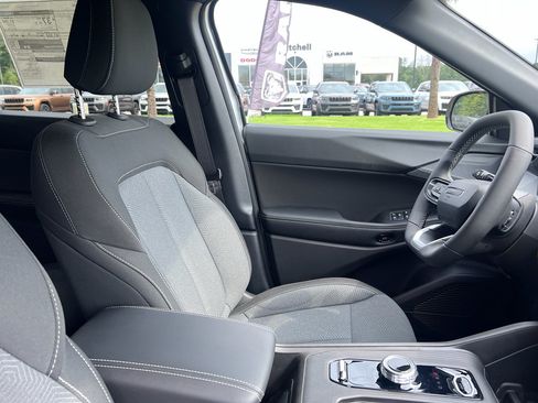New 2026 Jeep Cherokee Laredo AWD/4WD image 13