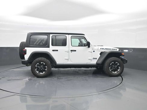 Used 2024 Jeep Wrangler Unlimited Rubicon 4xe AWD/4WD image 9