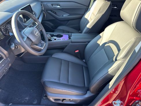 New 2026 Nissan Rogue SV w/ SV Premium Package image 9