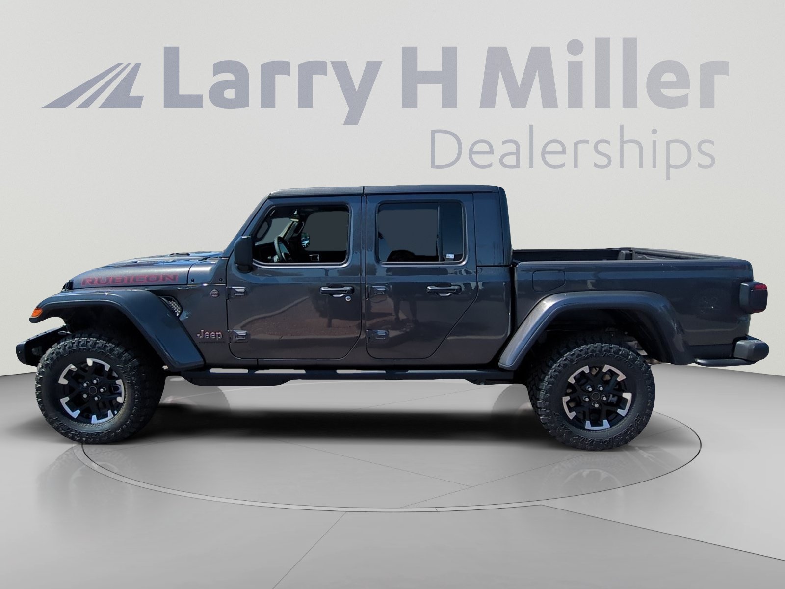 New 2026 Jeep Gladiator Rubicon w/ Capability Package AWD/4WD image 2