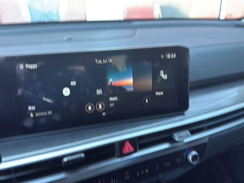 Used 2024 Kia Sorento S FWD image 5