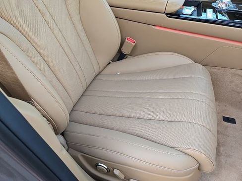 Used 2025 Genesis G80 2.5T image 20