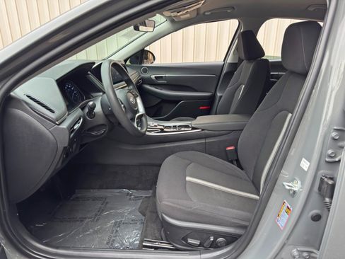 Used 2022 Hyundai Sonata SEL w/ Preferred Accessory Package FWD image 15