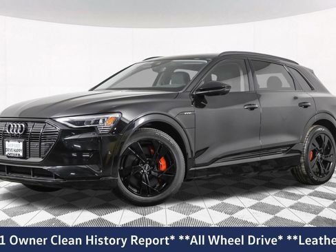 Used 2021 Audi e-tron Premium w/ Convenience Plus Package image 2