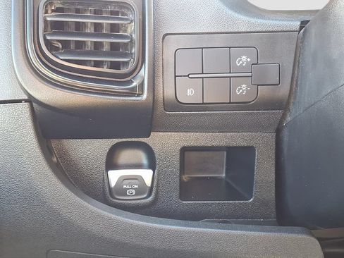Used 2025 RAM ProMaster 3500 w/ Convenience Group FWD image 22