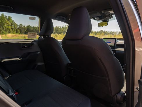 New 2026 Toyota RAV4 SE AWD/4WD image 17