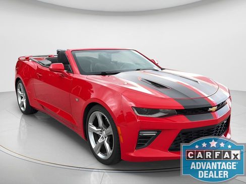 Used 2018 Chevrolet Camaro SS RWD image 5