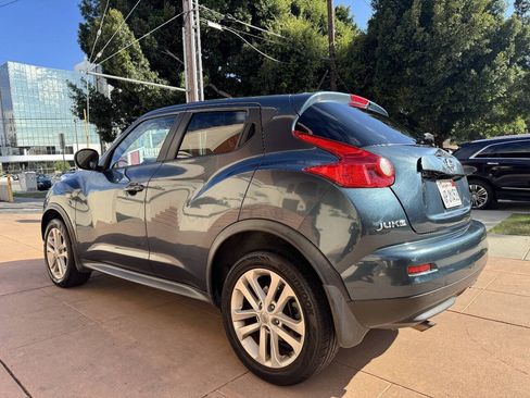 Used 2011 Nissan Juke SV FWD image 6