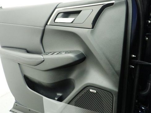 New 2026 Mitsubishi Outlander FWD image 15