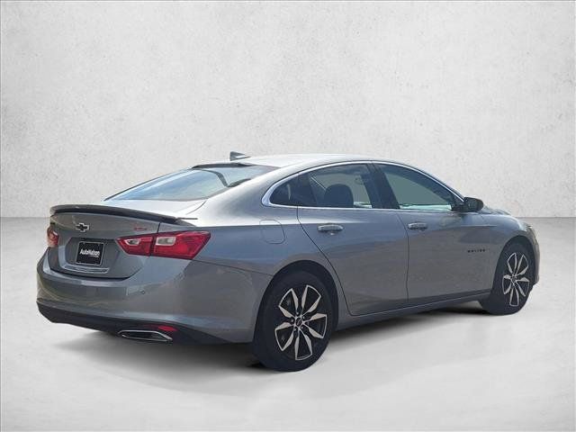Used 2025 Chevrolet Malibu RS FWD image 5