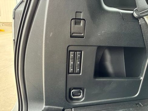 Used 2021 Ford Expedition Platinum AWD/4WD image 22