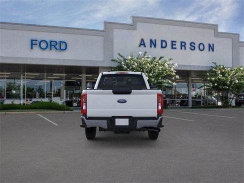 New 2026 Ford F250 XL w/ XL Chrome Package image 5