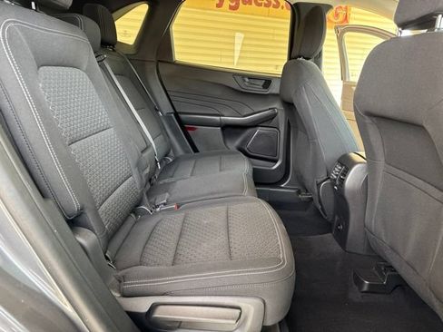 Used 2023 Ford Escape Active w/ Tech Pack #1 AWD/4WD image 16
