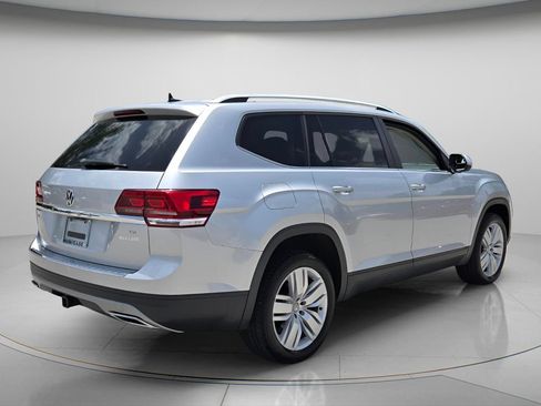 Used 2019 Volkswagen Atlas SE w/ Towing Package FWD image 7