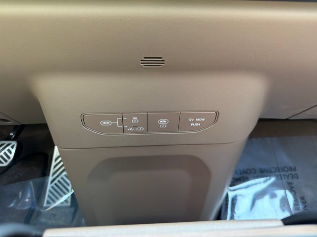 Used 2024 Kia EV9 GT-Line AWD/4WD image 24