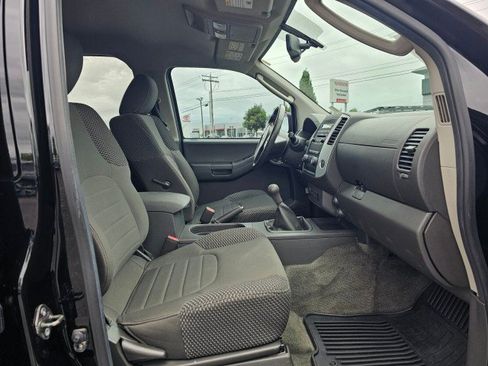 Used 2011 Nissan Xterra PRO-4X AWD/4WD image 10