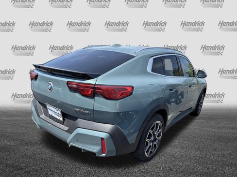 Used 2025 BMW X2 xDrive28i AWD/4WD image 10
