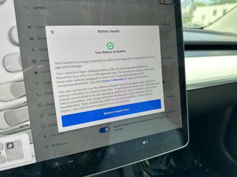 Used 2021 Tesla Model 3 Standard Range Plus RWD image 28