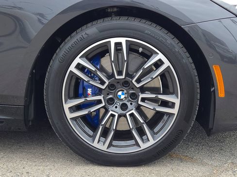 Used 2026 BMW 550e xDrive w/ Premium Package AWD/4WD image 7