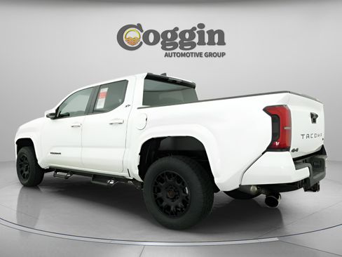 New 2026 Toyota Tacoma SR5 AWD/4WD image 10