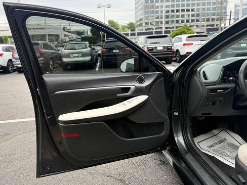 Used 2021 Hyundai Sonata SEL FWD image 9
