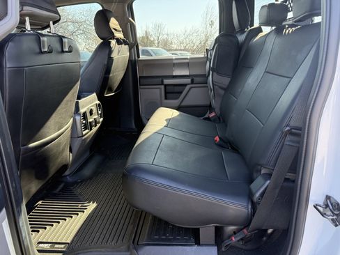 Used 2022 Ford F250 XLT w/ XLT Premium Package image 12