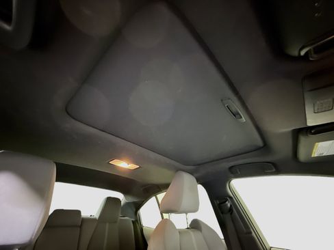 Used 2020 Toyota Corolla SE image 41