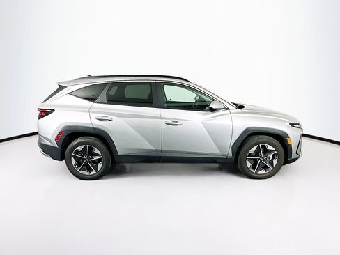 Used 2025 Hyundai Tucson SEL FWD image 10