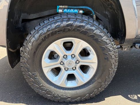 Used 2021 Toyota 4Runner SR5 Premium AWD/4WD image 5