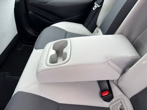 Used 2024 Toyota Corolla LE FWD image 30